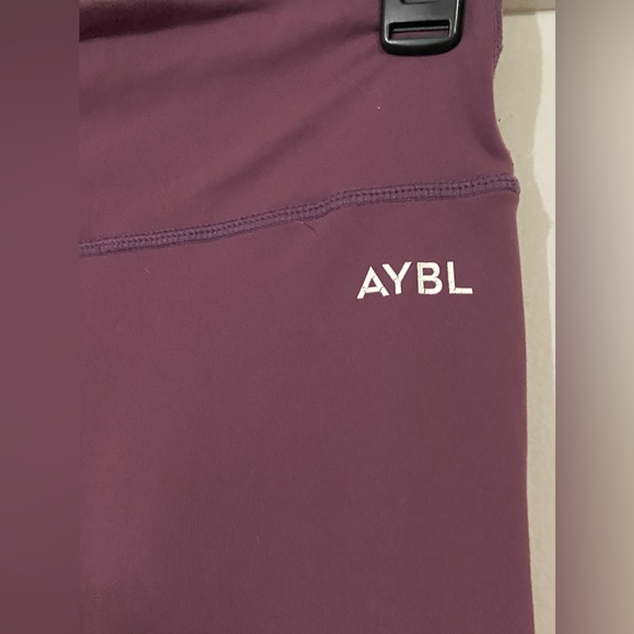 AYBL Balance V2 Seamless Leggings - Picture 4 of 6